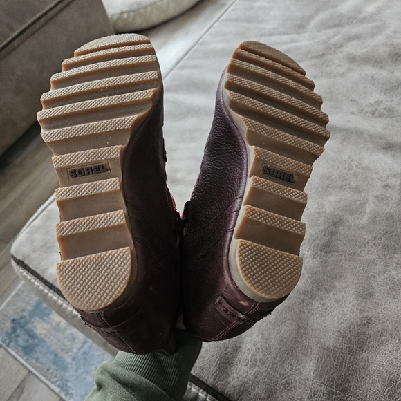 Sorel Sandy Wedge Boots - Picture 9 of 9